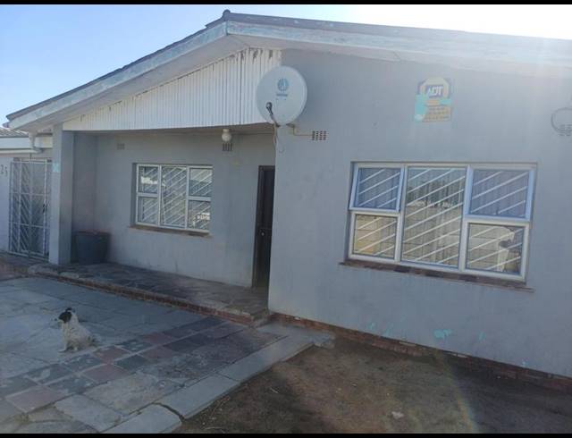 2 BEDROOM HOUSE FOR SALE IN RAVENSMEAD